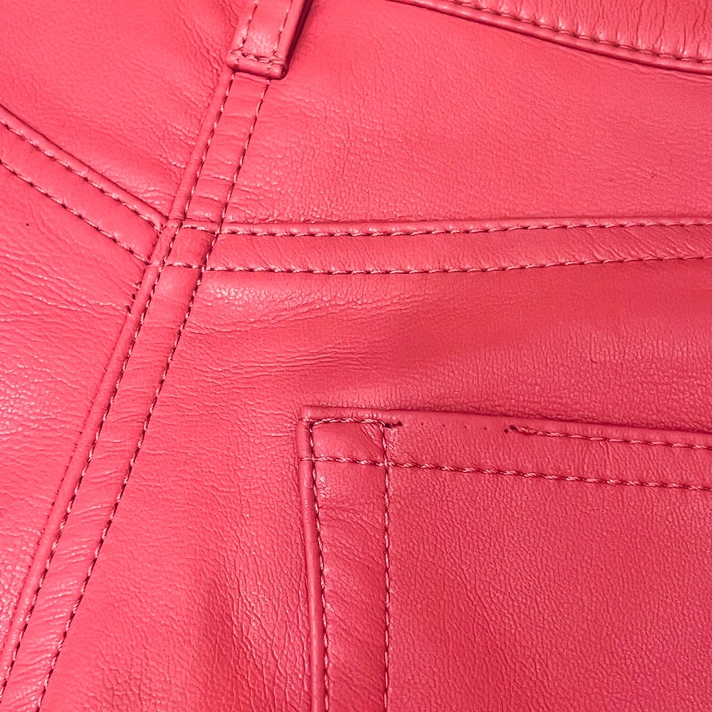 Wilfred Aritzia The Melina Faux Vegan Leather Straight Leg Pants Size 0 Pink - Picture 9 of 10